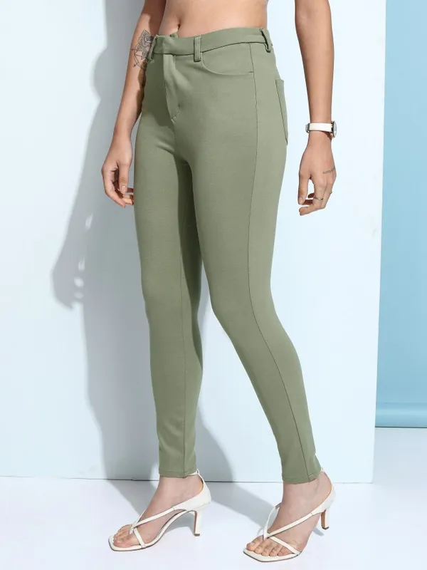 Tokyo Talkies Women Green Solid Slim Fit Chinos