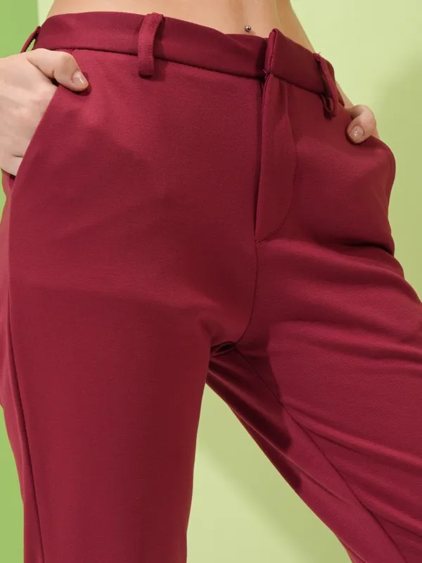 Tokyo Talkies Women Maroon Solid Slim Fit Casual Trouser
