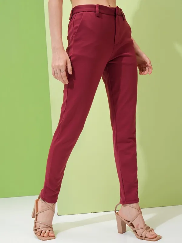 Tokyo Talkies Women Maroon Solid Slim Fit Casual Trouser