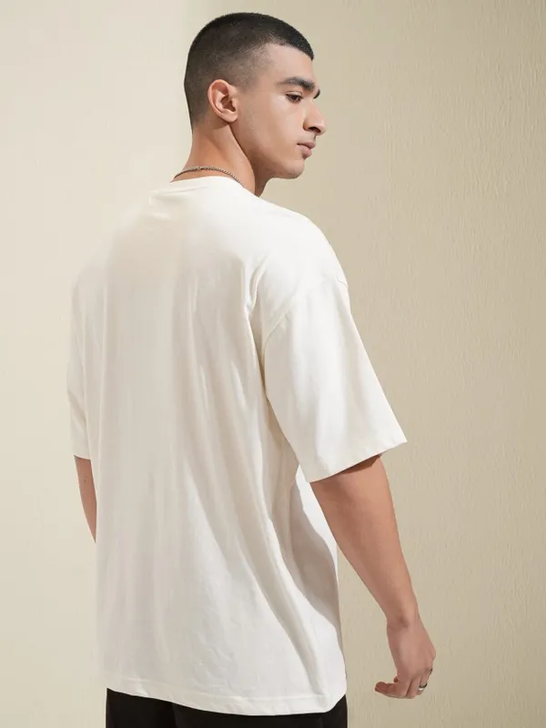 Highlander Men Off White Printed Round Neck Oversized Fit T-Shirt