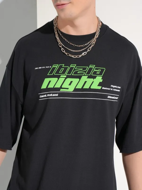 Highlander Men Black Printed Round Neck Oversized Fit T-Shirt