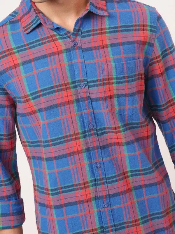  Highlander Men Blue Checked Slim Fit Casual Shirts