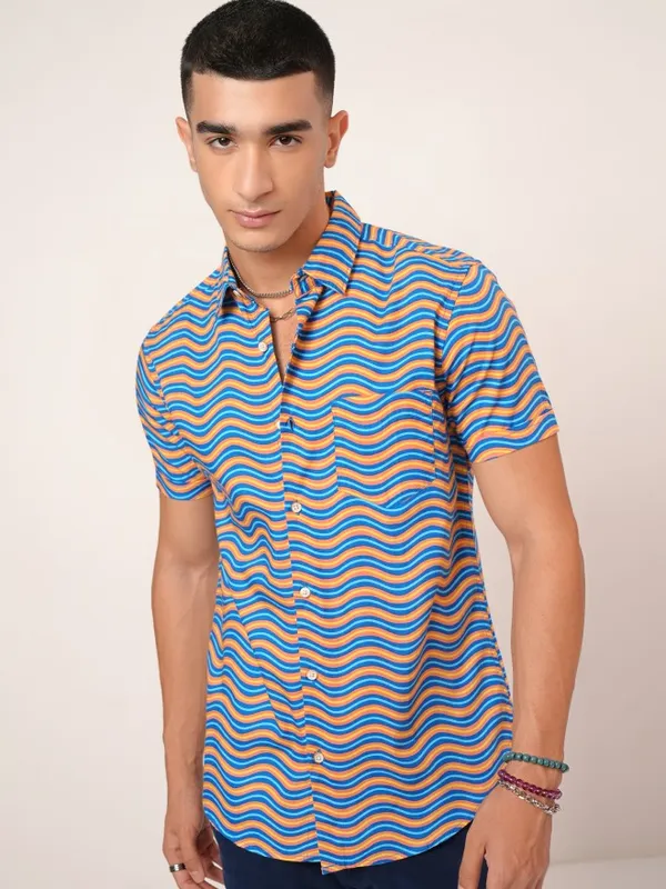  Highlander Men Navy Blue Printed Slim Fit Casual Shirts