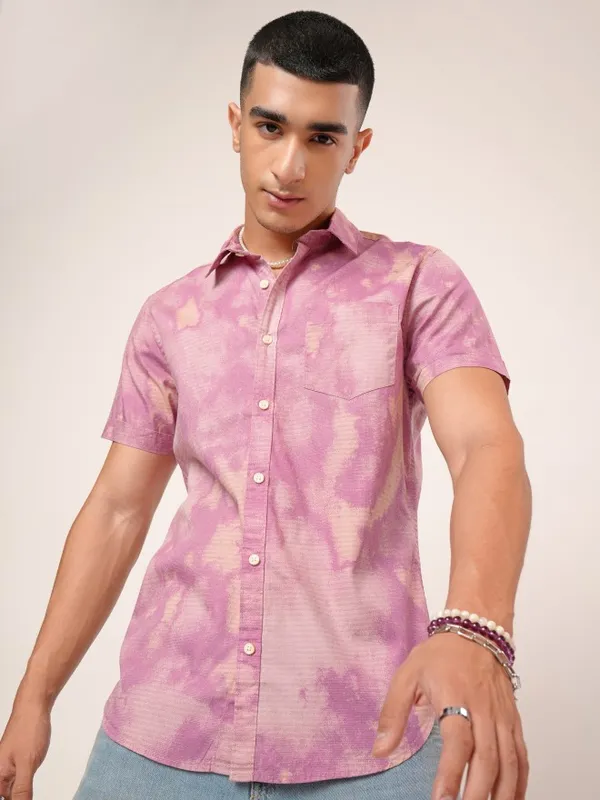  Highlander Men Purple Printed Slim Fit Casual Shirts