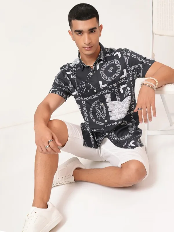 Men Slim Fit Casual Shirt