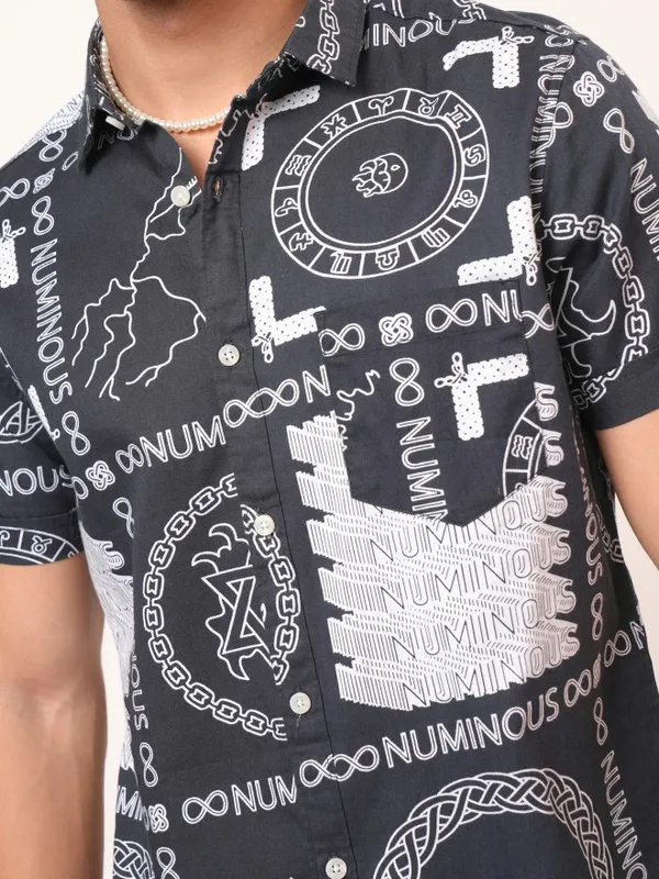 Men Slim Fit Casual Shirt