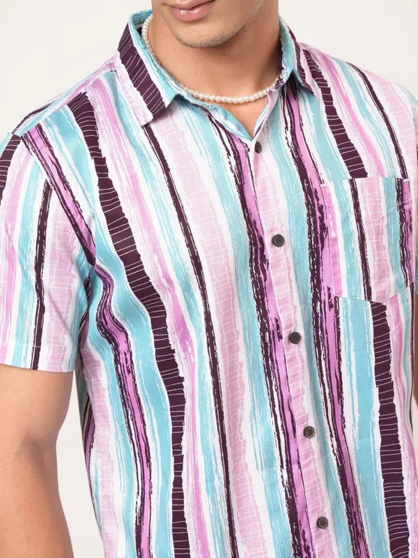 Highlander Men Multi Printed Slim Fit Casual Shirt