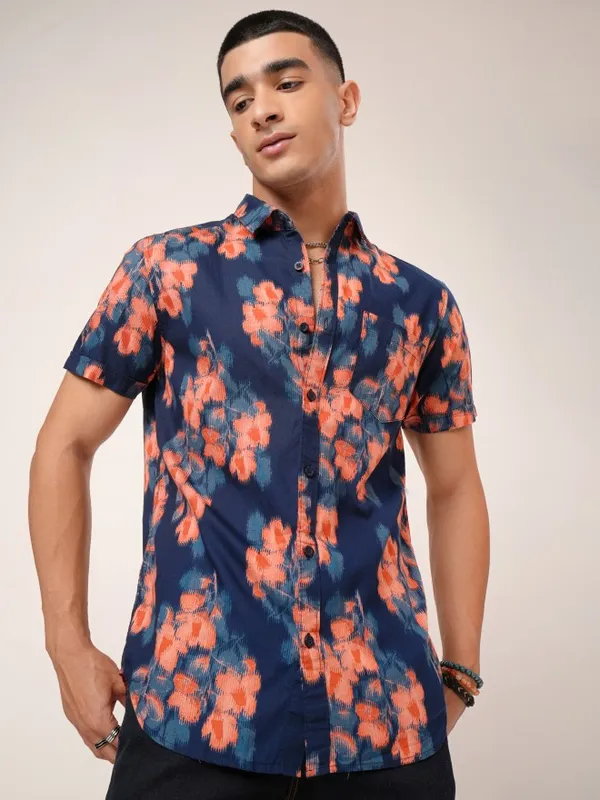 Men Slim Fit Casual Shirt