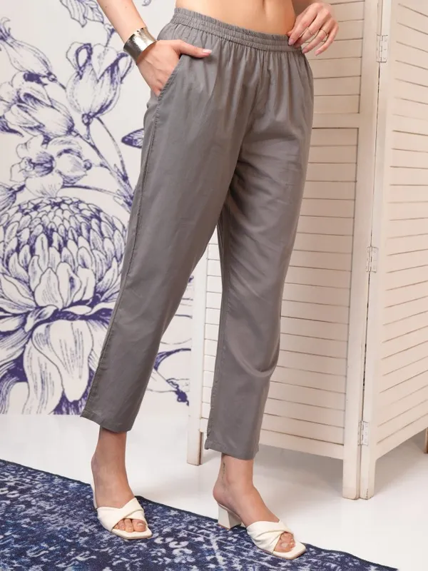 Women Kurta With Trousers & Dupatta