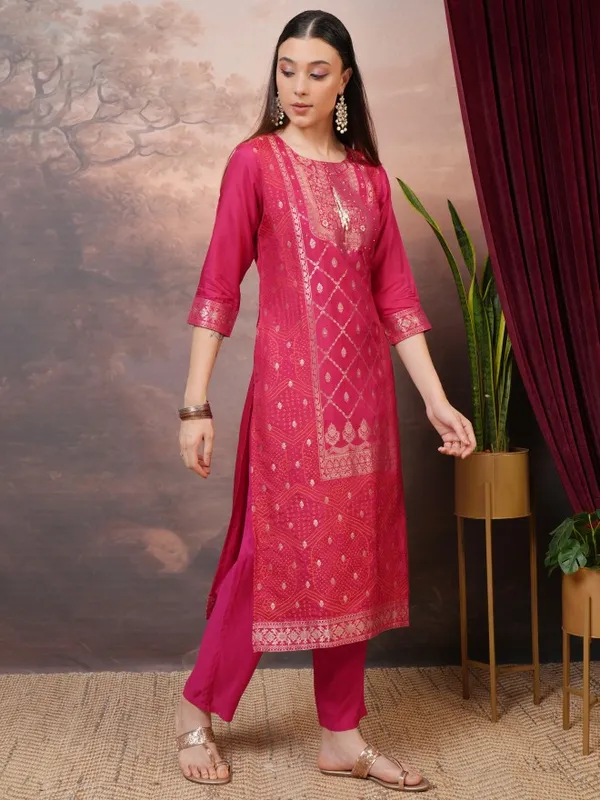  Vishudh Women Pink Printed Kurta Sets