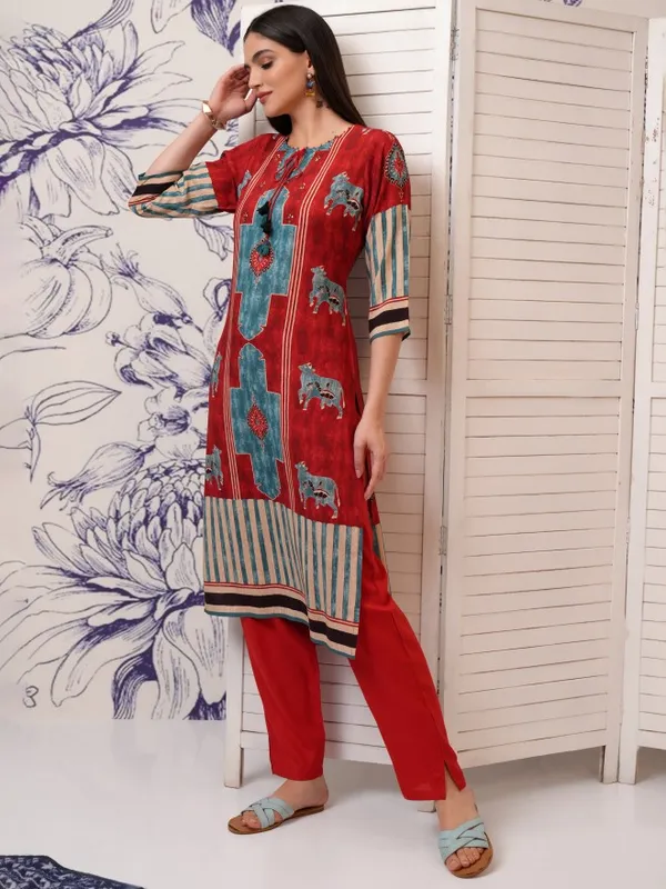 Vishudh Women Red Printed Kurta With Trouser