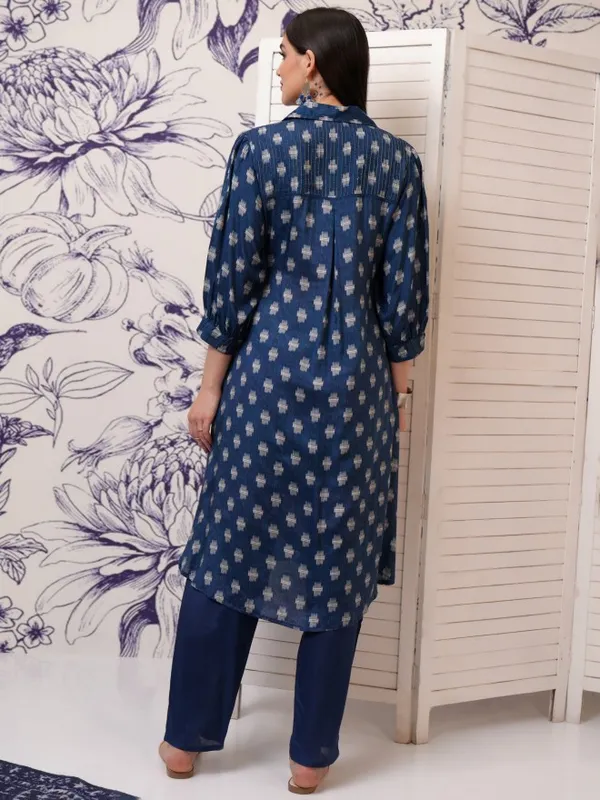 Vishudh Women Blue Printed Kurta With Trousers