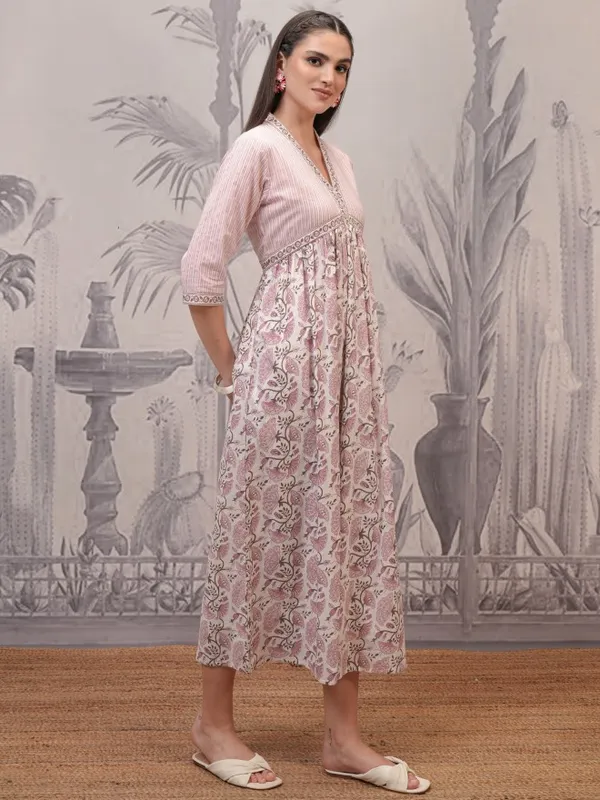  Vishudh Women Pink Printed A-Line Dresses
