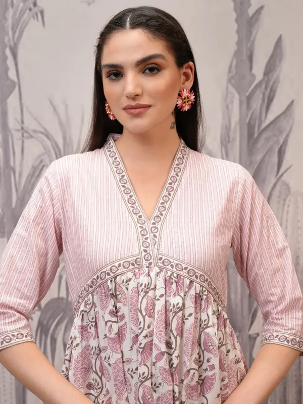  Vishudh Women Pink Printed A-Line Dresses