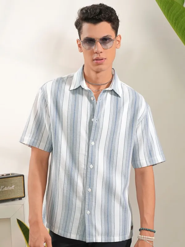  Locomotive Men Grey Striped Oversized Fit Casual Shirts