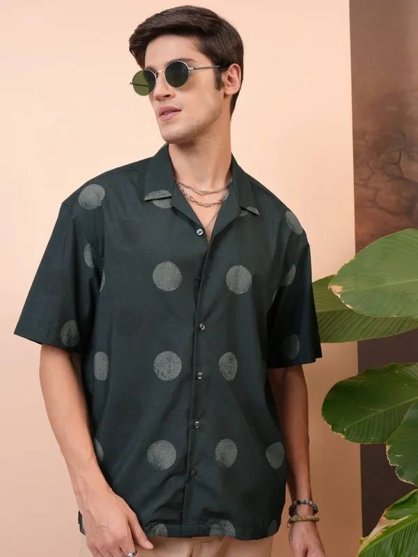  Locomotive Men Green Printed Oversized Fit Casual Shirts