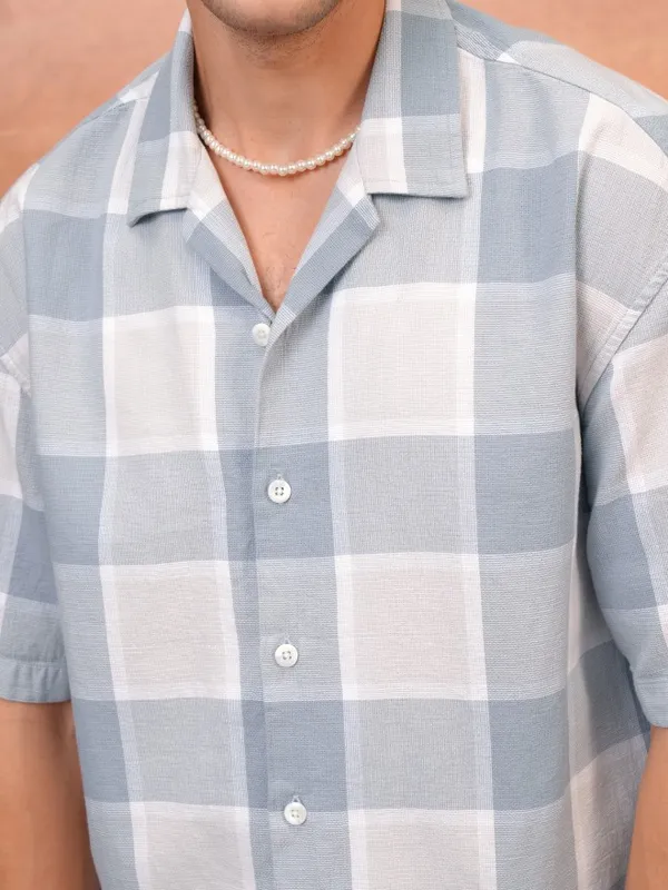  Locomotive Men Blue Checked Oversized Fit Casual Shirts