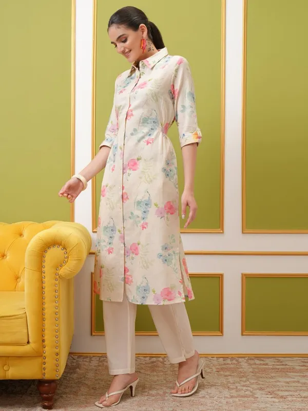  Vishudh Women Multi Printed Straight Kurtas