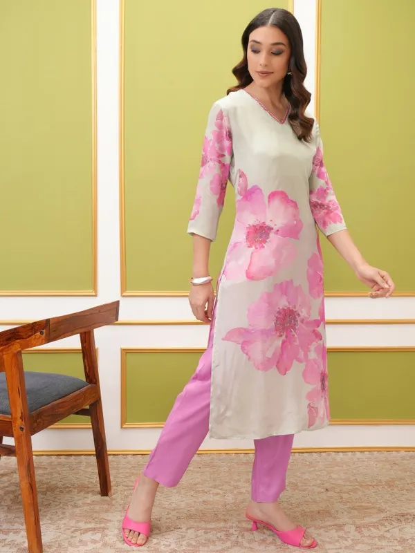 Vishudh Women Blue Printed Kurta Sets