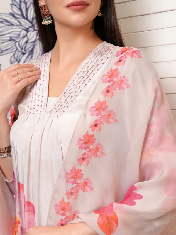 Vishudh Women Peach Printed Kurta With Trouser And Dupatta