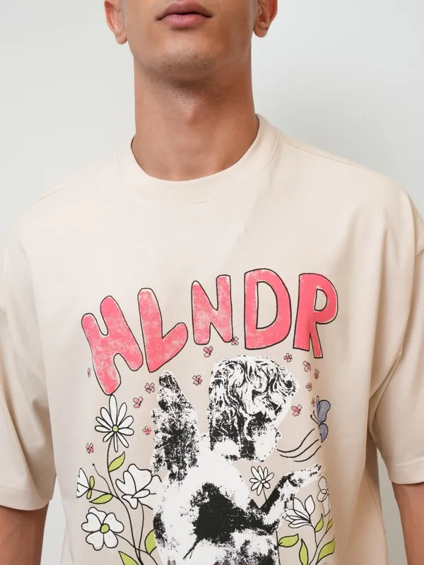 Highlander Men Cream Printed Oversized Fit Round Neck T-Shirt