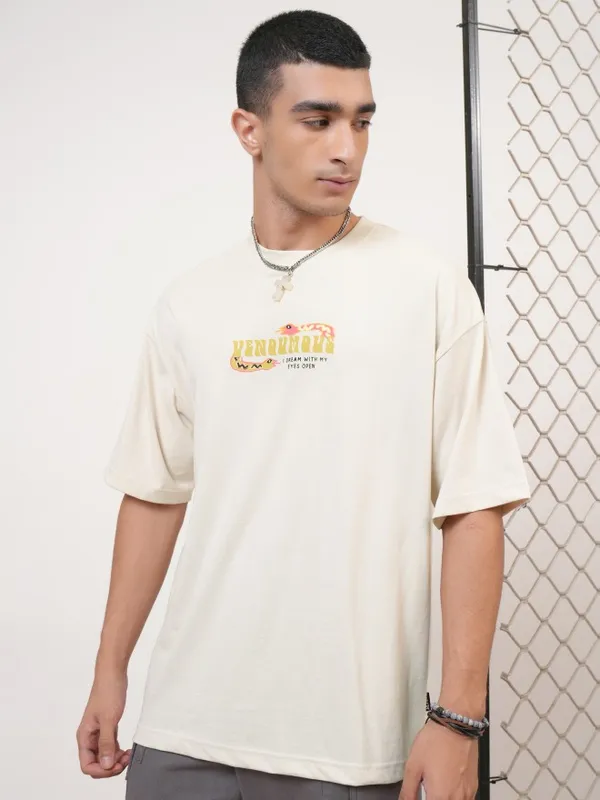 Highlander Men Cream Printed Round Neck Oversized Fit T-Shirt