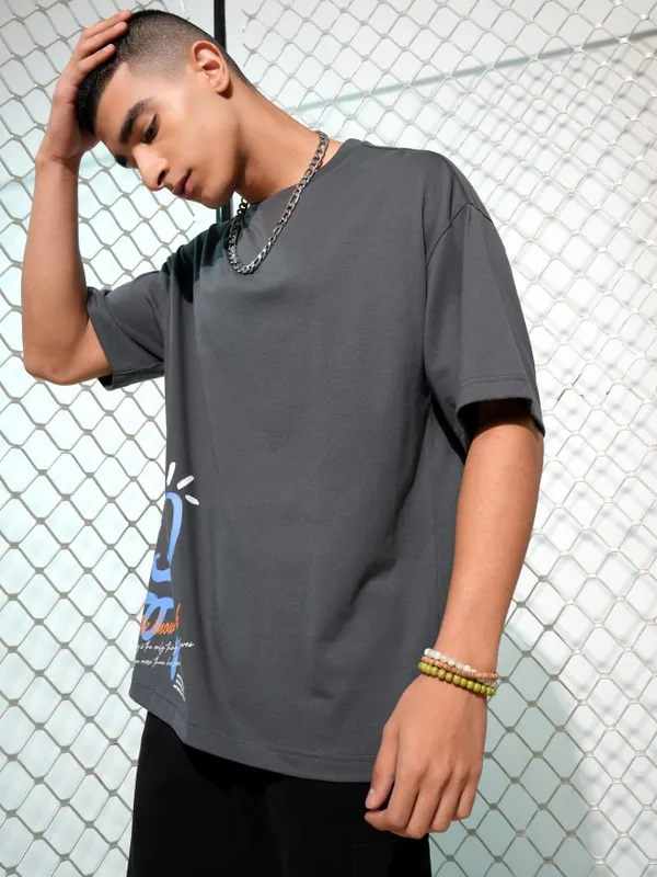Highlander Men Grey Printed Round Neck Oversized Fit T-Shirt