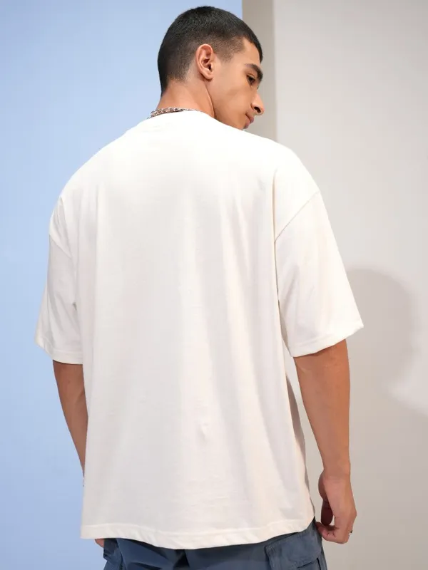 Highlander Men Off White Printed Oversized Fit Round Neck T-Shirt