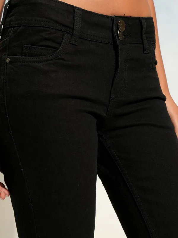 Tokyo Talkies Women Black Flared Stretchable Jeans