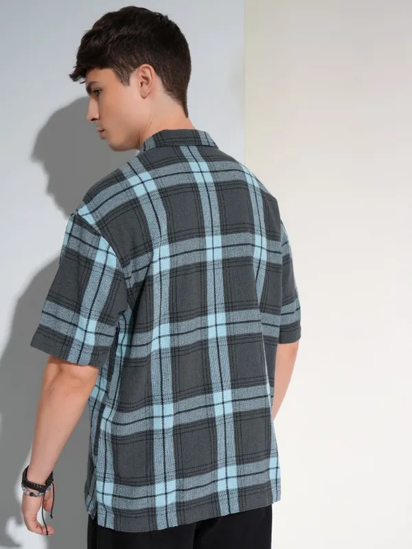 Highlander Men Grey Checked Oversized Fit Casual Shirt