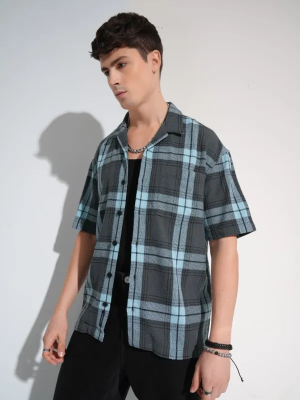 Highlander Men Grey Checked Oversized Fit Casual Shirt