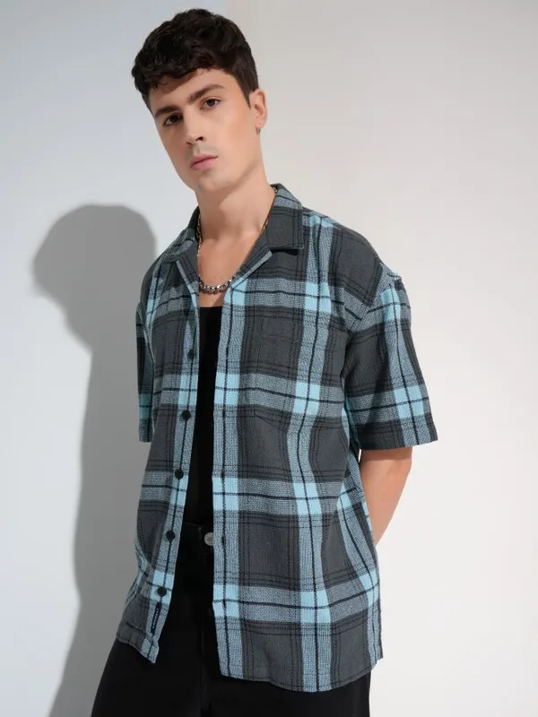 Highlander Men Grey Checked Oversized Fit Casual Shirt