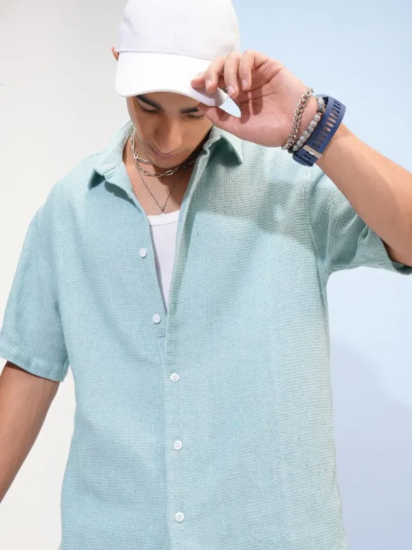  Highlander Men Blue Solid Oversized Fit Casual Shirts