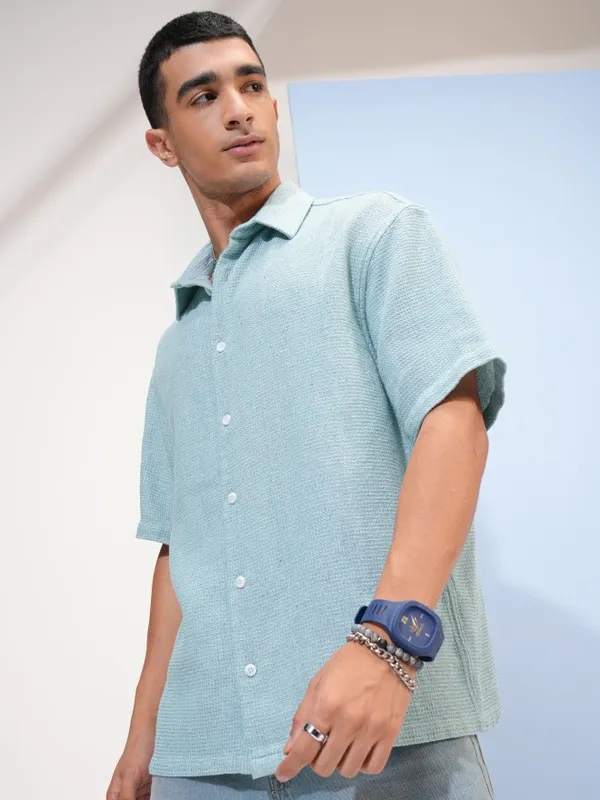  Highlander Men Blue Solid Oversized Fit Casual Shirts