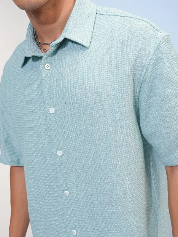  Highlander Men Blue Solid Oversized Fit Casual Shirts
