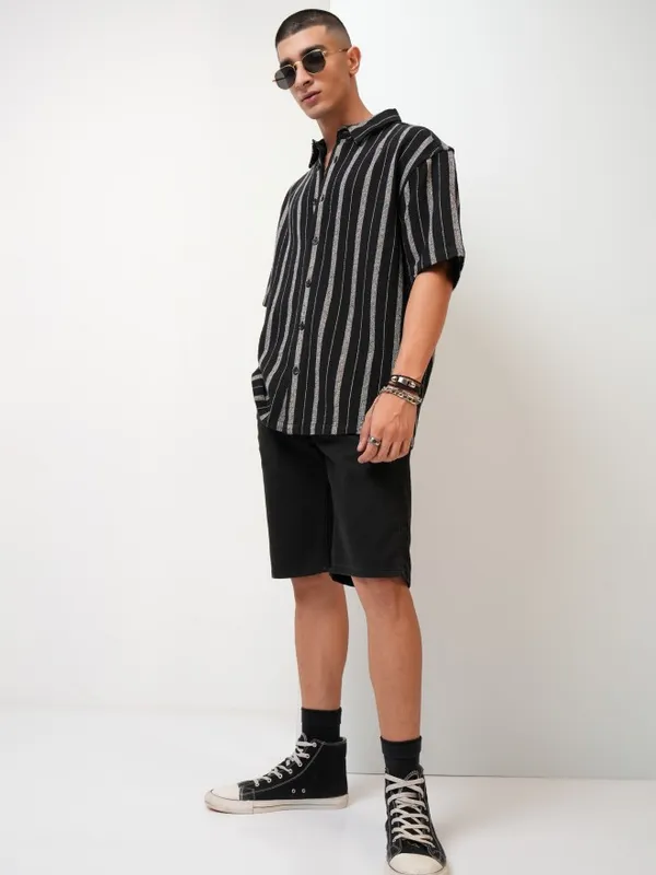  Highlander Men Black Striped Oversized Fit Casual Shirts
