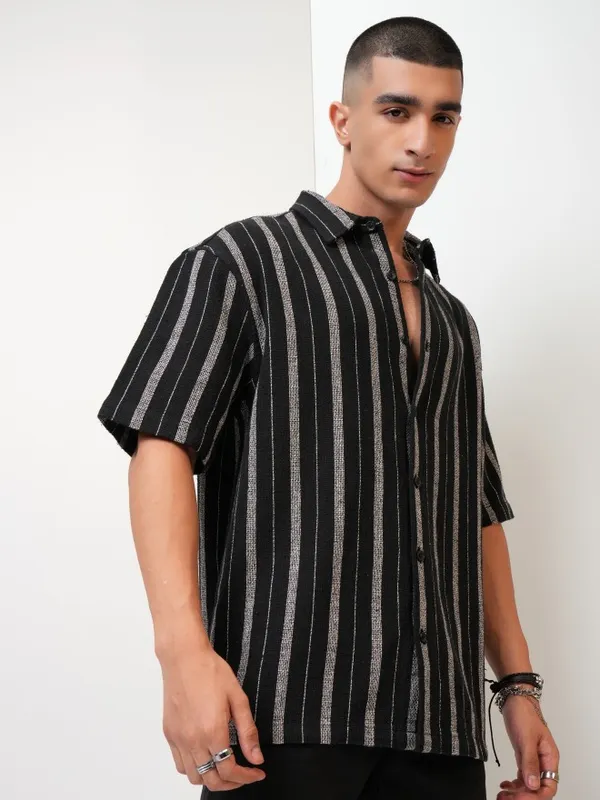  Highlander Men Black Striped Oversized Fit Casual Shirts