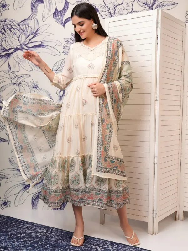 Vishudh Women White Embroidered Fit and Flare Dress
