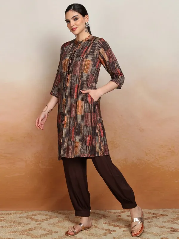 Vishudh Women Brown Printed Kurta With Trouser