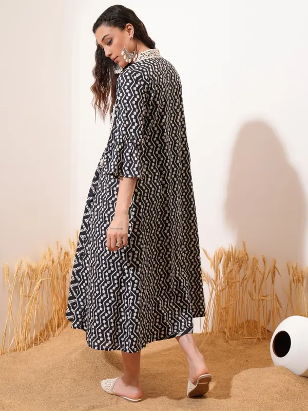 Vishudh Women Black Printed A-Line Dress