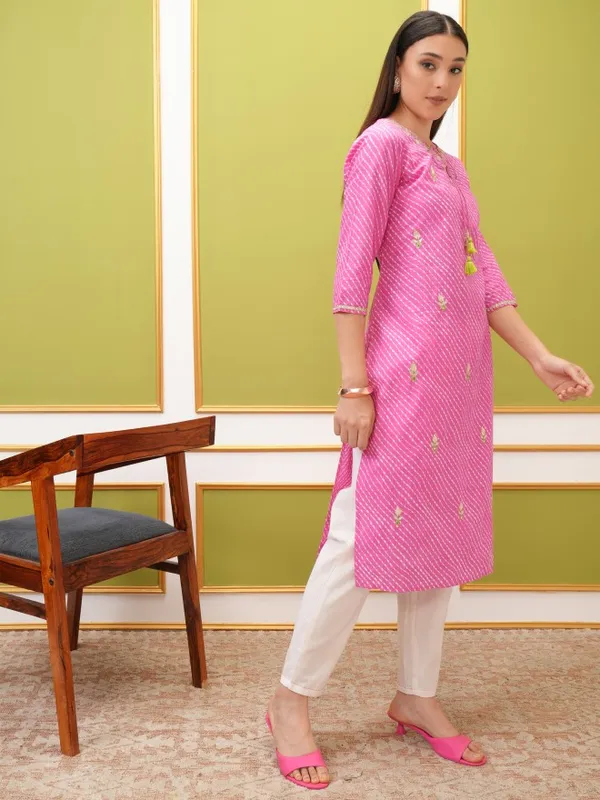 Vishudh Women Pink Embroidered Kurta With Trouser And Dupatta