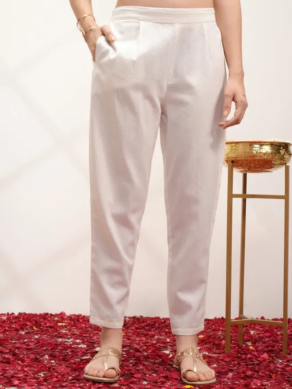 Women Kurta With Trouser & Dupatta