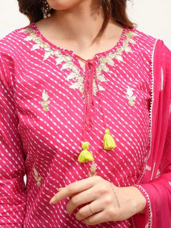  Vishudh Women Pink Embroidered Kurta Sets
