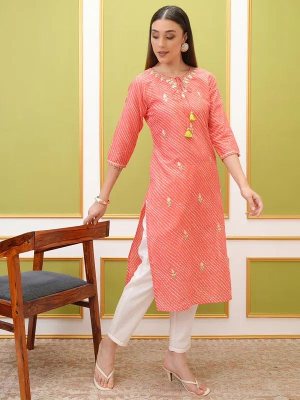 Women Kurta With Trouser & Dupatta