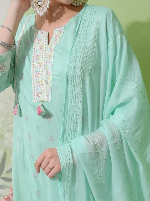 Vishudh Women Green Embroidered Kurta With Trouser And Dupatta