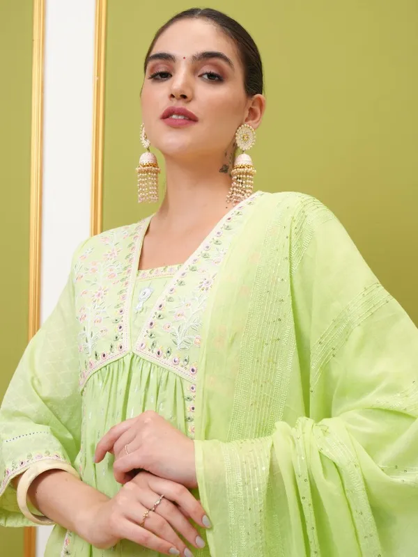 Vishudh Women Green Embroidered Kurta With Trouser And Dupatta