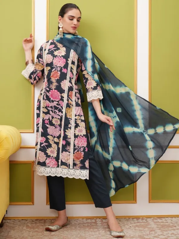  Vishudh Women Navy Blue Printed Kurta Sets
