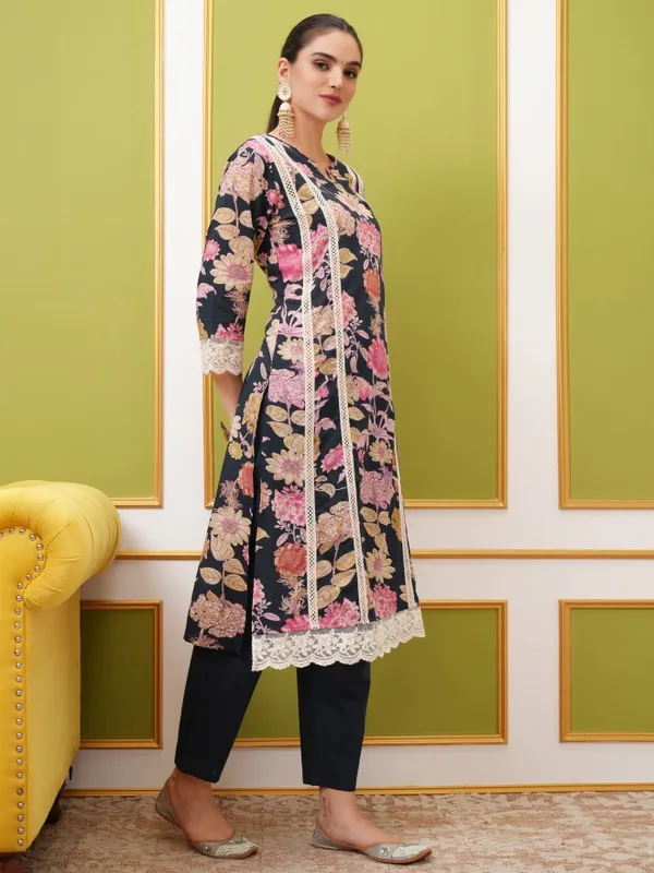  Vishudh Women Navy Blue Printed Kurta Sets