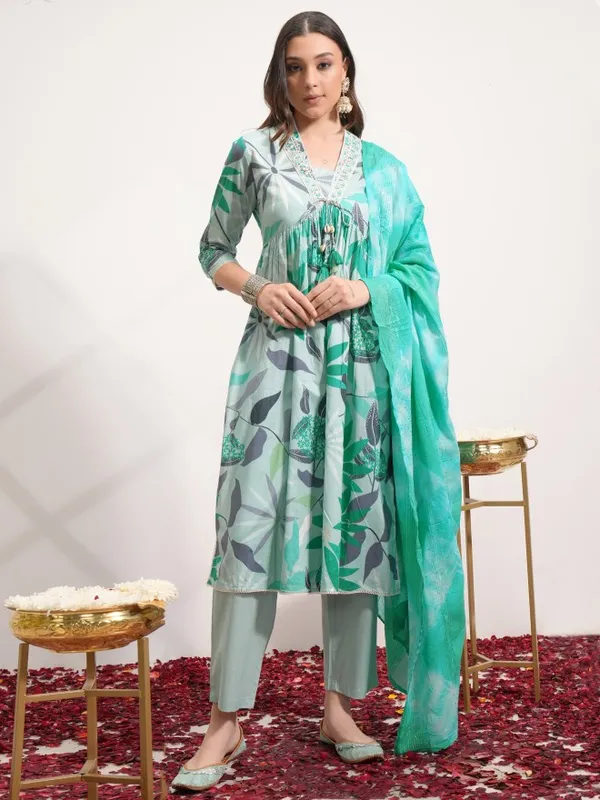 Vishudh Women Green Printed Kurta With Trouser And Dupatta