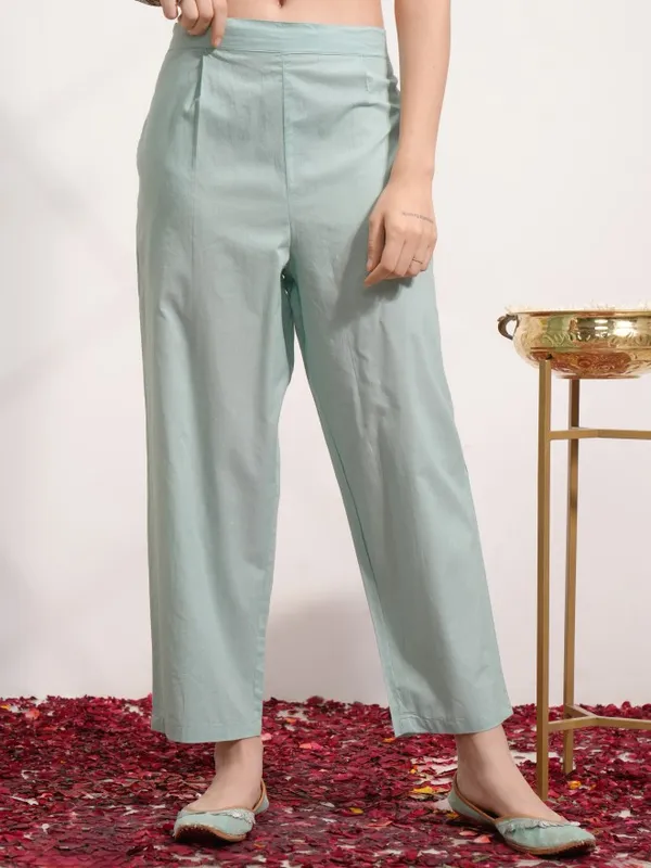 Vishudh Women Green Printed Kurta With Trouser And Dupatta